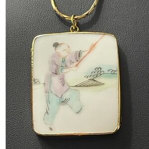 Vintage Porcelain‎ Pendant Necklace Chinese Export Hand Painted Gold Tone 30"
